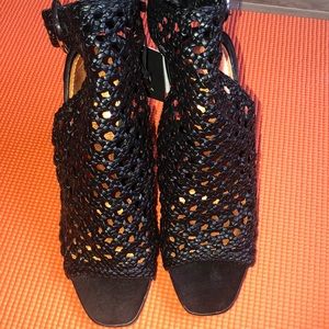 NWT Zara Heeled Sandals